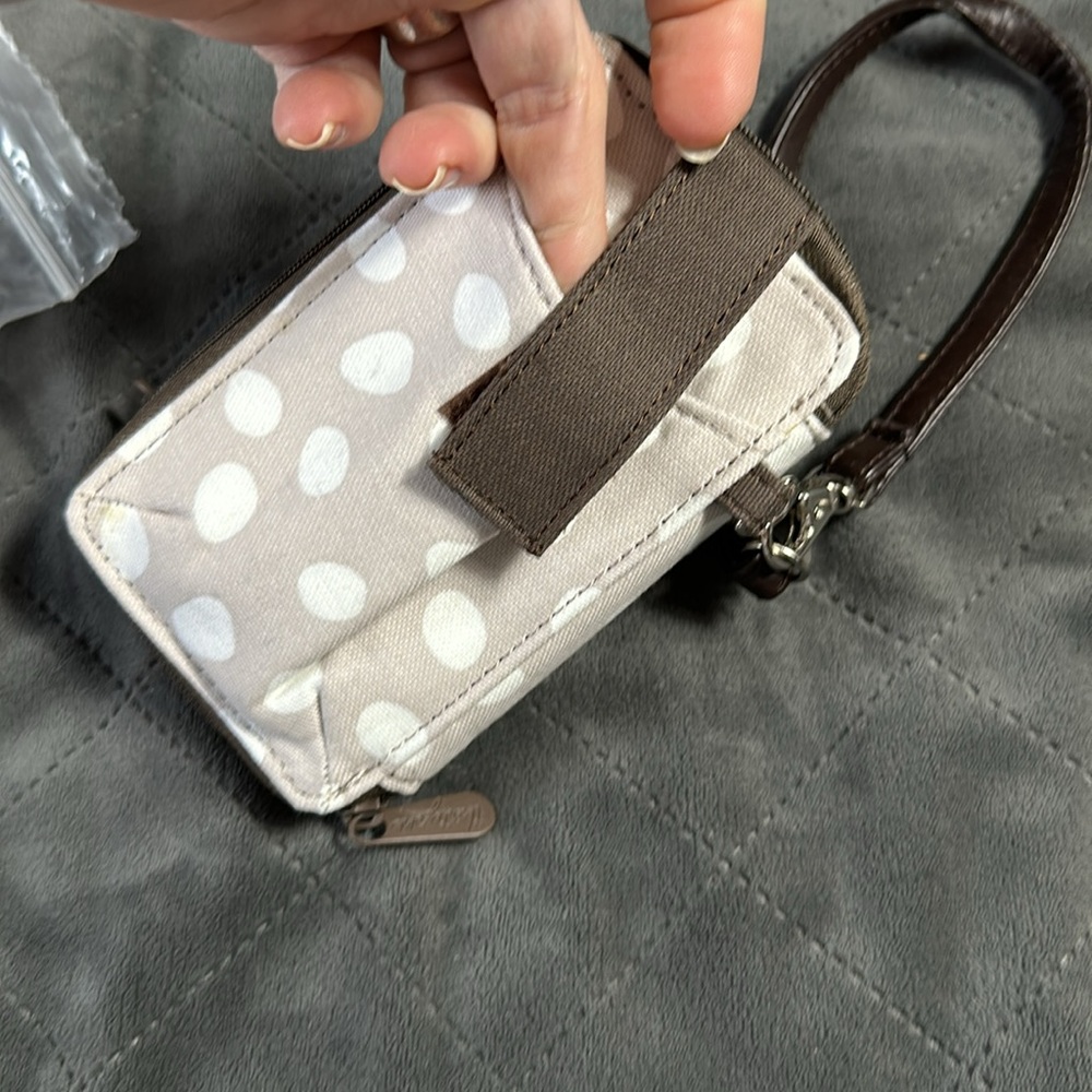 New Thirty-One Beige Polka Dot Wristlet - Picture 5 of 5